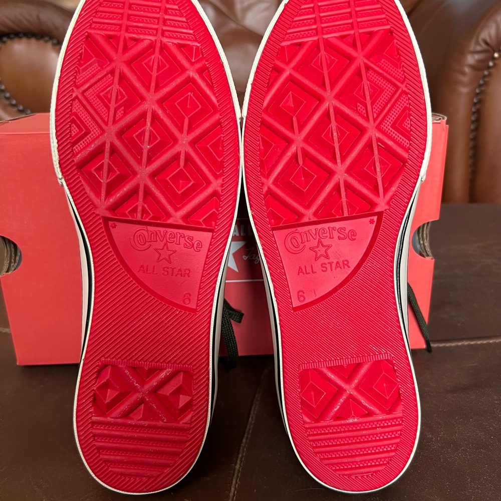 Converse Green Athletic Shoes Canvas Low-Top - Picture 2 of 8